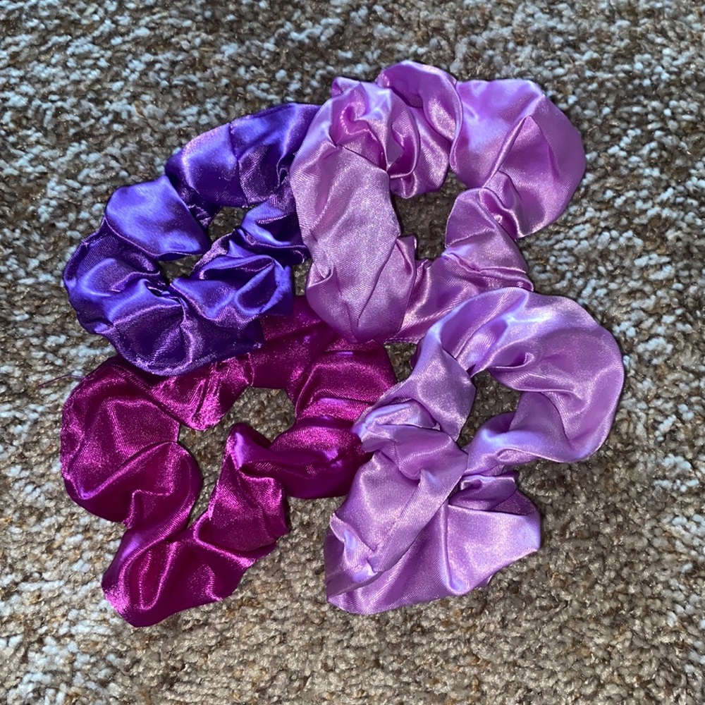 Purple silk scrunchie 4pc